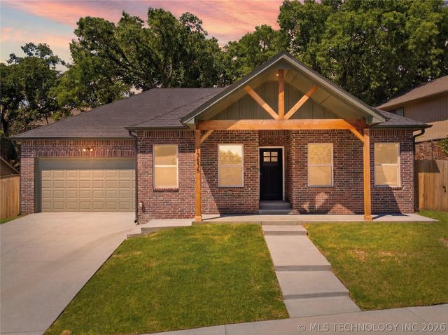 13835 E 27th Place E, Tulsa, OK 74134