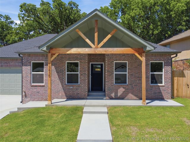 13835 E 27th Place E, Tulsa, OK 74134