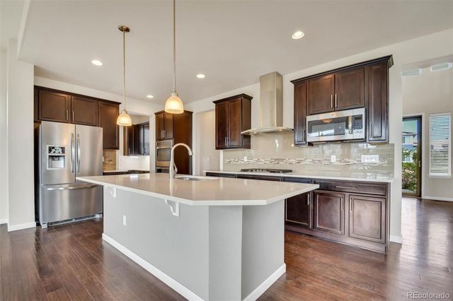 9556 Juniper Way, Arvada, CO 80007
