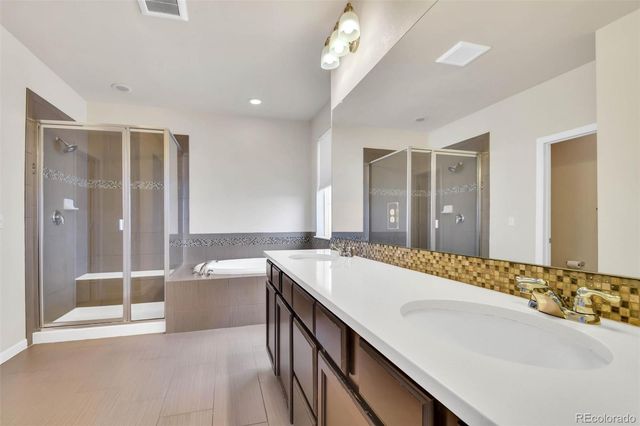 9556 Juniper Way, Arvada, CO 80007