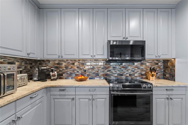 89 VIVANTE BOULEVARD 8943, Punta Gorda, FL 33950