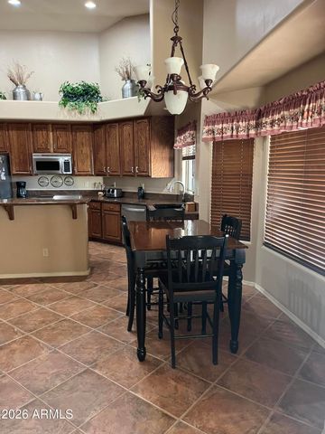 4832 N PERRYVILLE Road, Litchfield Park, AZ 85340