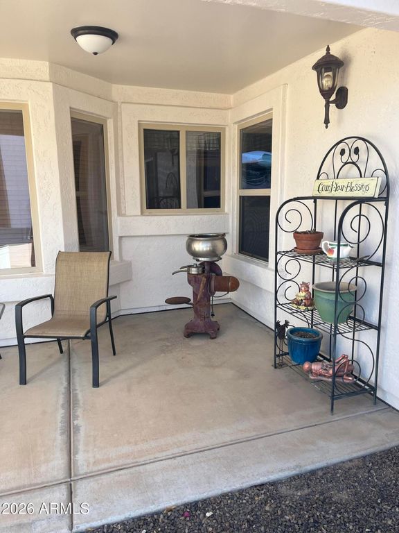Image 5 of property listing at 4832 N PERRYVILLE Road, Litchfield Park, AZ 85340