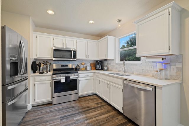 1232 Brashear LN, Cedar Park, TX 78613
