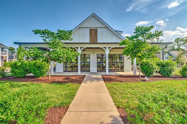 2015 French Bayou Ln, Hendersonville, TN 37075