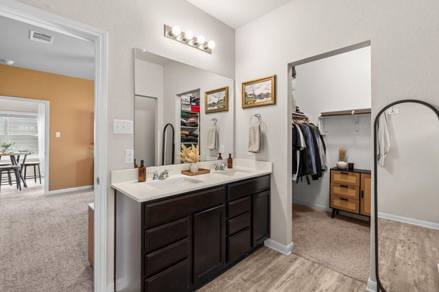 440 Galway Bay LN, Georgetown, TX 78626