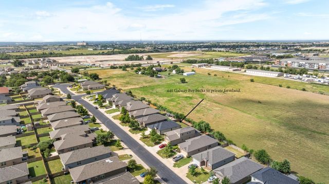 440 Galway Bay LN, Georgetown, TX 78626