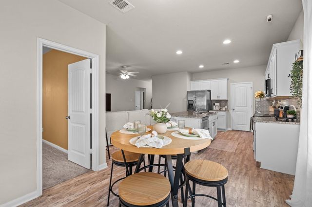 440 Galway Bay LN, Georgetown, TX 78626