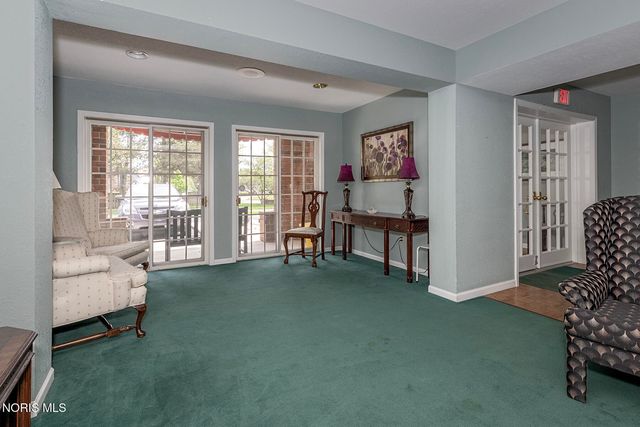 4710 Glendale Avenue, 204, Toledo, OH 43614