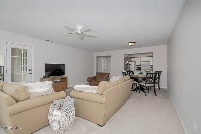 4710 Glendale Avenue, 204, Toledo, OH 43614