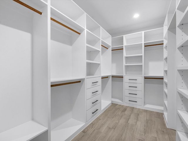 3081 Coastal Dr, Dayton, TX 77535