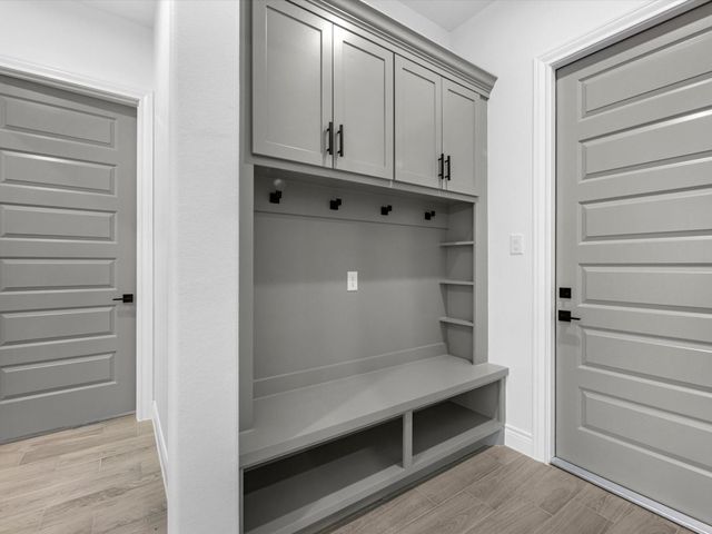 3081 Coastal Dr, Dayton, TX 77535