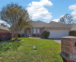 704 Paloma Street, Tyler, TX 75703