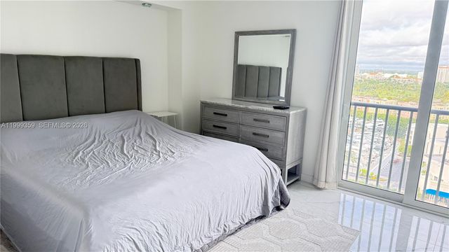 19707 Turnberry Way 18K, Aventura, FL 33180