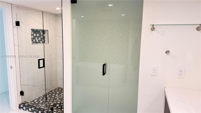 19707 Turnberry Way 18K, Aventura, FL 33180
