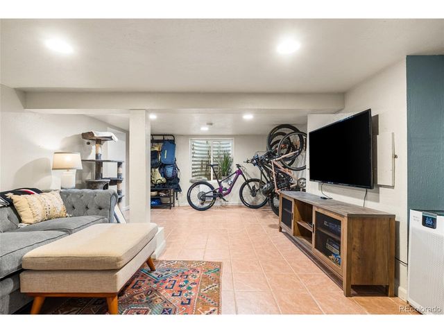 2600 W 42nd Ave, Denver, CO 80211