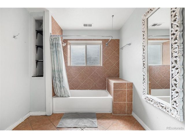 2600 W 42nd Ave, Denver, CO 80211