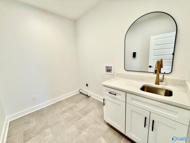 4024 Browns Valley Road, Guntersville, AL 35976