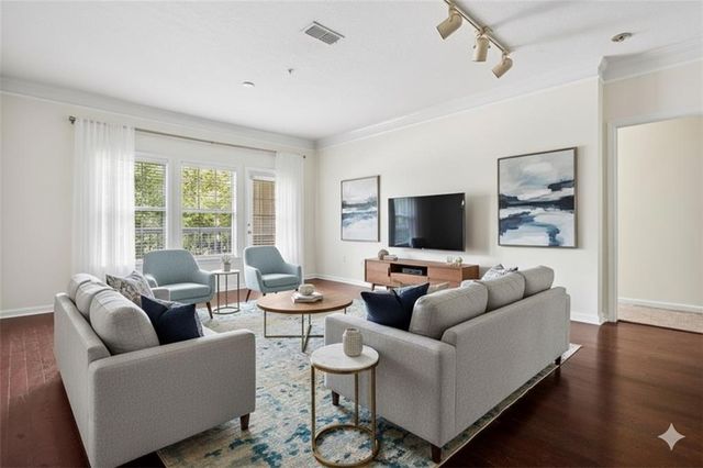 2211 Westchester Ridge, Atlanta, GA 30329