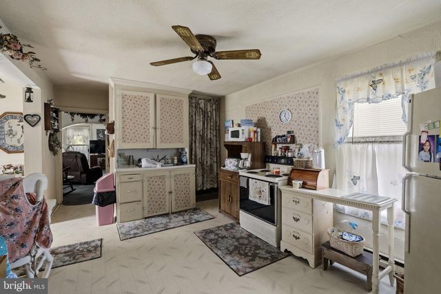50, 52, & 52-A GROSS ST, Ephrata, PA 17522