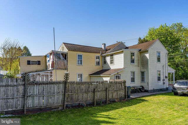 50, 52, & 52-A GROSS ST, Ephrata, PA 17522