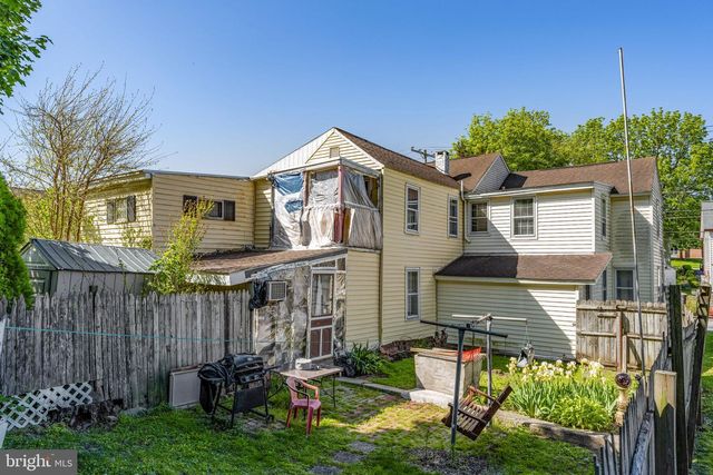 50, 52, & 52-A GROSS ST, Ephrata, PA 17522