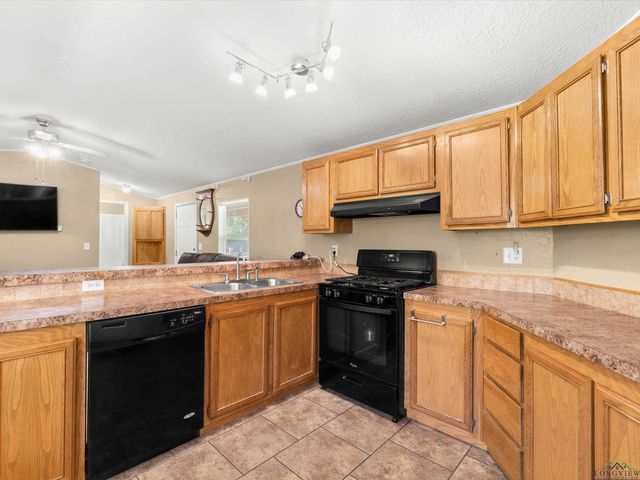 787 CR 2201, Daingerfield, TX 75638