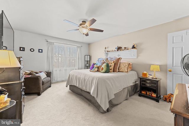 306 SHERWOOD CT N, Souderton, PA 18964