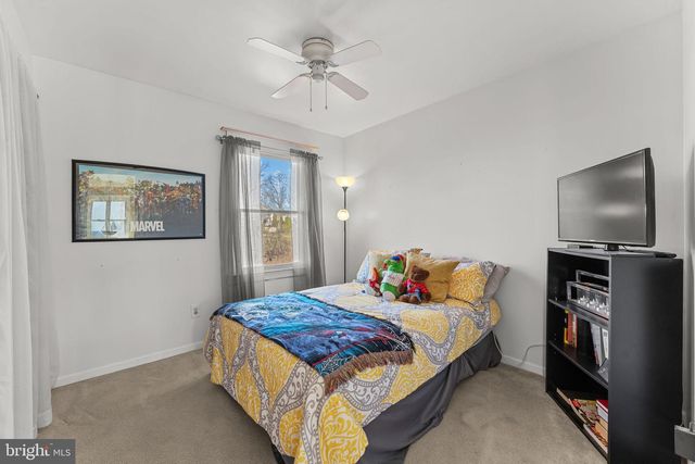 306 SHERWOOD CT N, Souderton, PA 18964