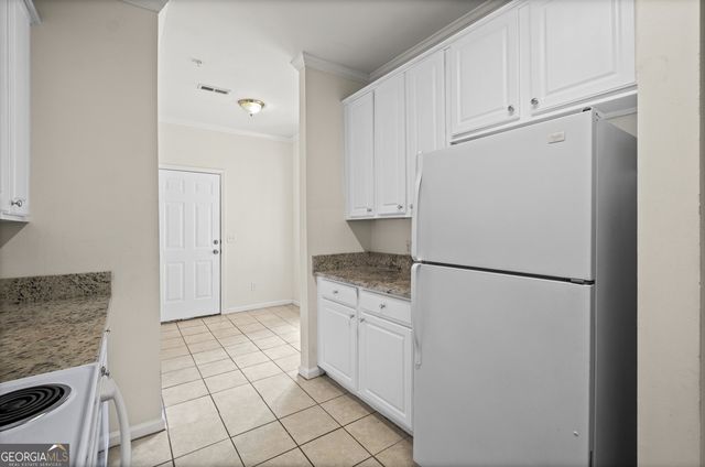 8806 Fairview Bluff Road, Johns Creek, GA 30022