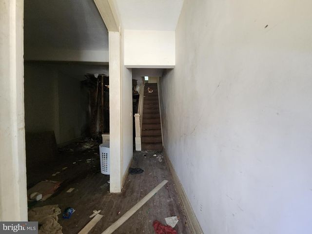 8 N BENTALOU ST, Baltimore, MD 21223