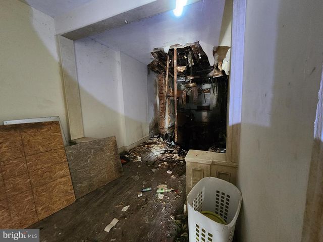 8 N BENTALOU ST, Baltimore, MD 21223