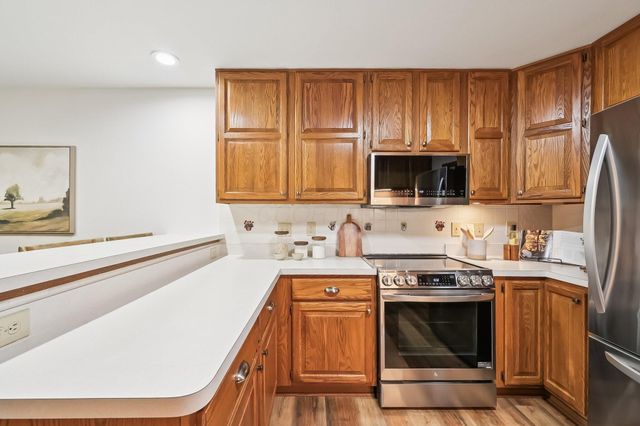 7811 Meadowlark Lane N, Reynoldsburg, OH 43068