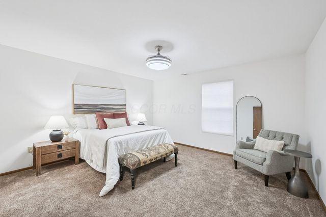 7811 Meadowlark Lane N, Reynoldsburg, OH 43068