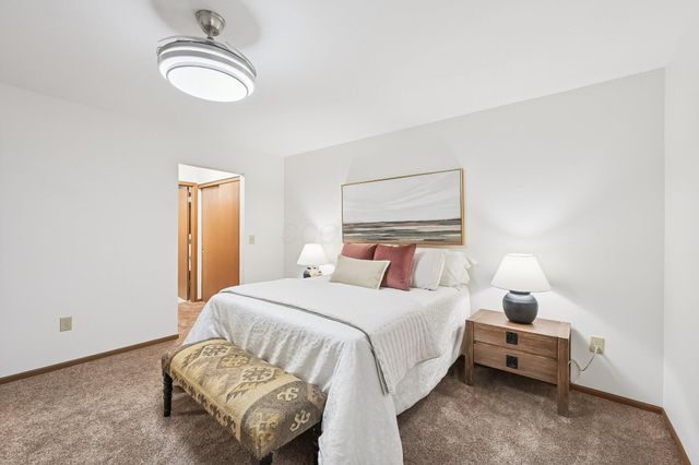 7811 Meadowlark Lane N, Reynoldsburg, OH 43068