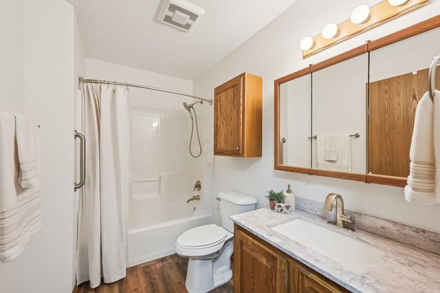 7811 Meadowlark Lane N, Reynoldsburg, OH 43068