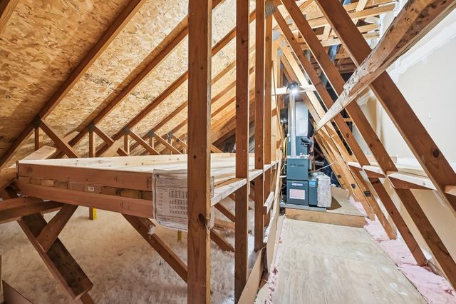 7811 Meadowlark Lane N, Reynoldsburg, OH 43068