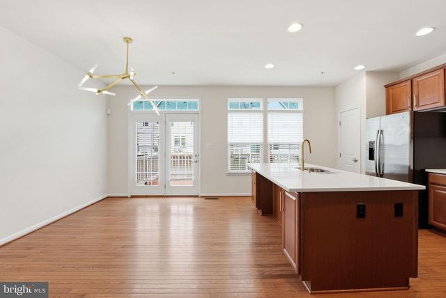 607 WAVELAND AVE, Capitol Heights, MD 20743
