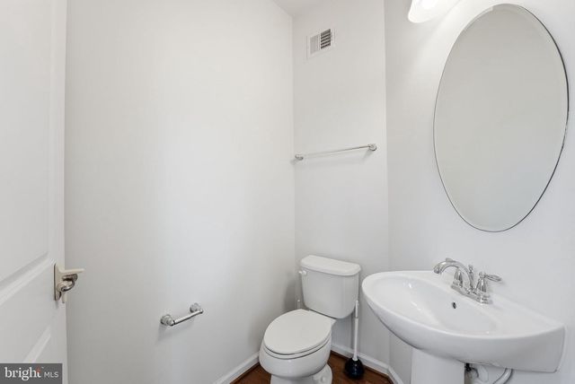 607 WAVELAND AVE, Capitol Heights, MD 20743