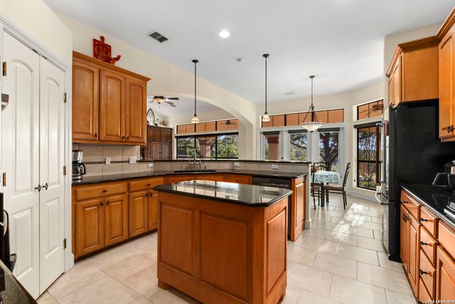 1017 Star Rdg, Spring Branch, TX 78070