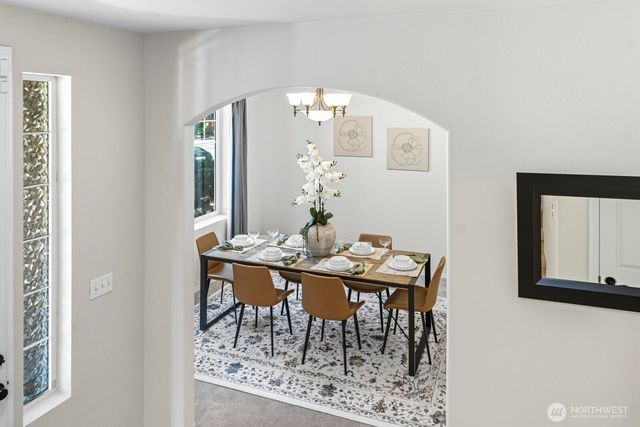 5609 Parkside Drive SE, Lacey, WA 98503