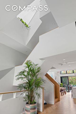 42 Sharon Street, New York City, NY 11211