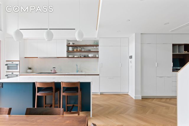 42 Sharon Street, New York City, NY 11211