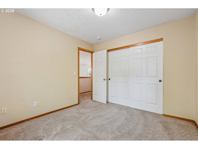 17300 Se 23RD Way, Vancouver, WA 98683
