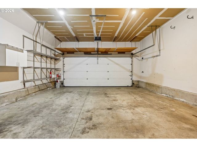 17300 Se 23RD Way, Vancouver, WA 98683