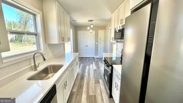 5 Green Road, Griffin, GA 30224