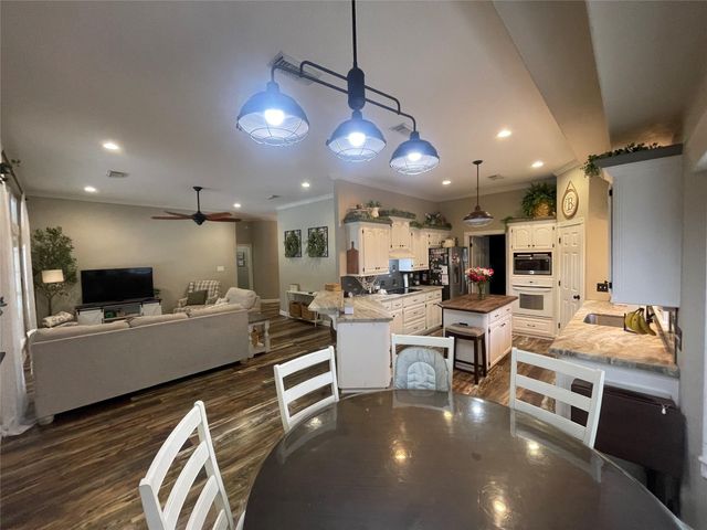 2110 Troon Drive, Alvin, TX 77511