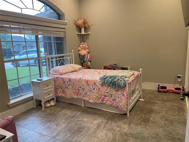 2110 Troon Drive, Alvin, TX 77511