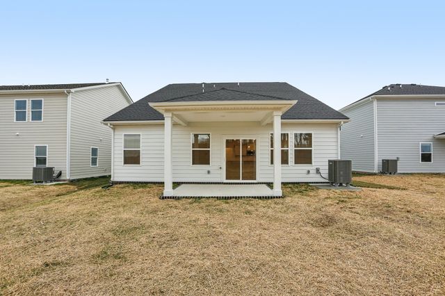 129 Dahlia Dr, La Vergne, TN 37086