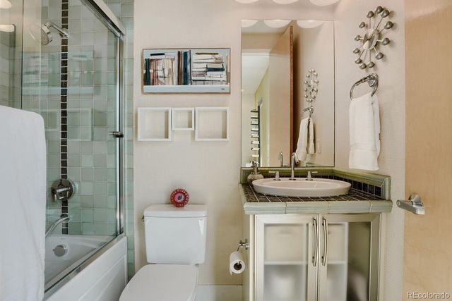 7921 E 29th Avenue, Denver, CO 80238